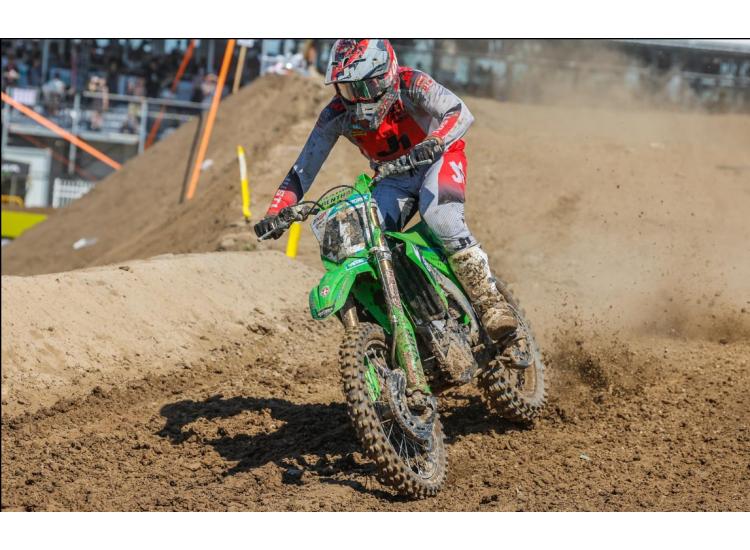 Romain Febvre et Kawasaki se rapprochent du titre mondial MXGP