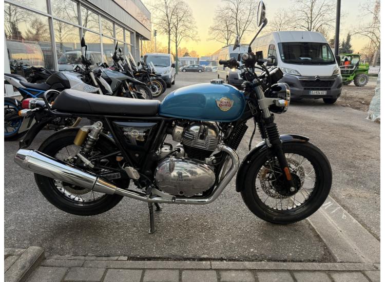 ROYAL ENFIELD INTERCEPTOR 650