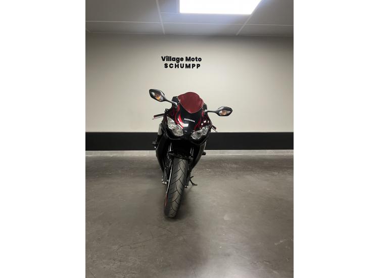HONDA CBR 1000 RR FIREBLADE