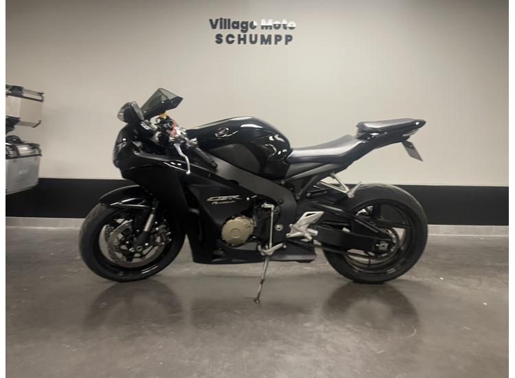 HONDA CBR 1000 FIREBLADE