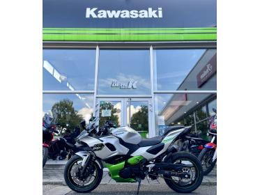 KAWASAKI Ninja 7 Hybrid