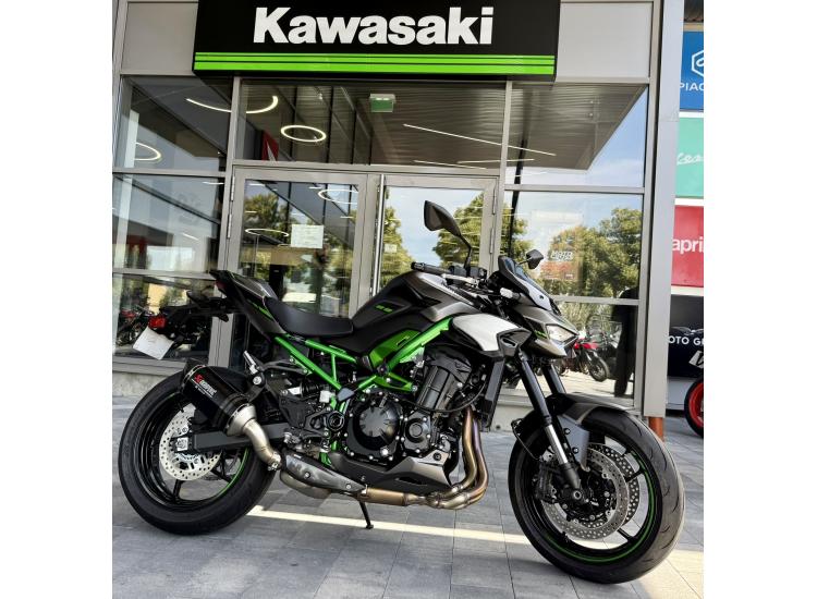 KAWASAKI Z900 A2