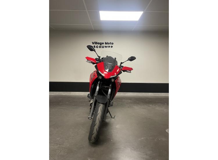 YAMAHA TRACER 7