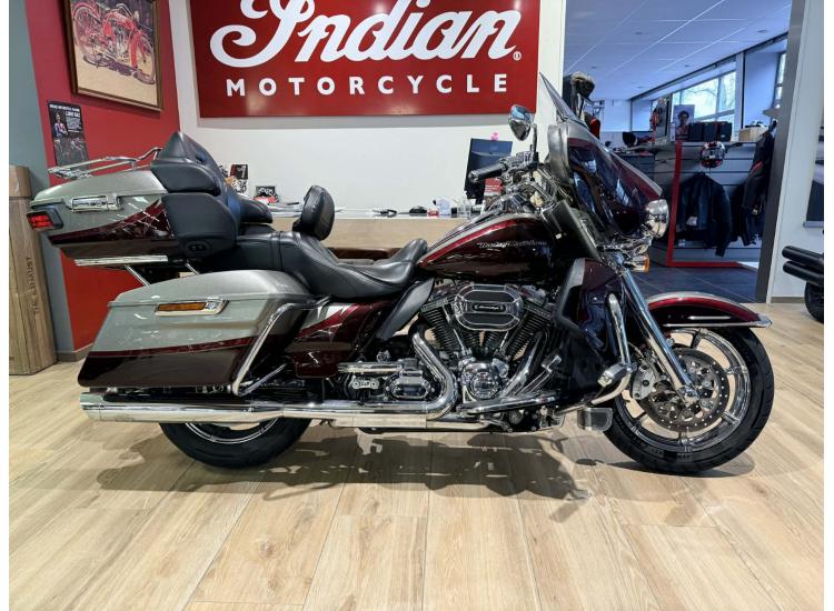 HARLEY-DAVIDSON TOURING ELECTRA GLIDE 1800 ULTRA CVO