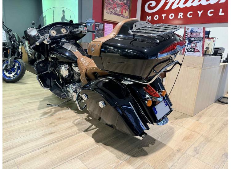 INDIAN ROADMASTER 1800