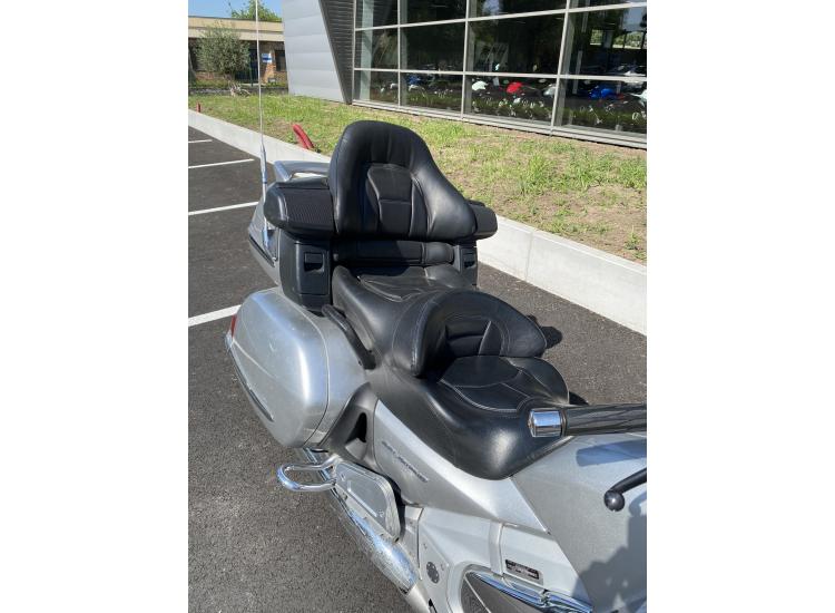 HONDA GL 1800 GOLDWING AIR BAG GPS
