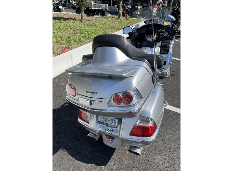 HONDA GL 1800 GOLDWING AIR BAG GPS
