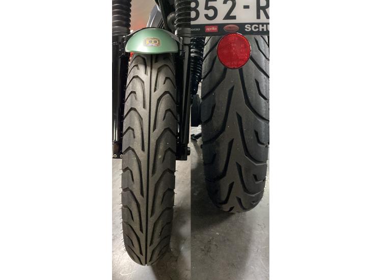 MOTO GUZZI V7 STONE 850 CENTENARIO garantie 12 mois