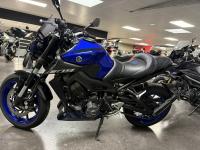 YAMAHA MT-09