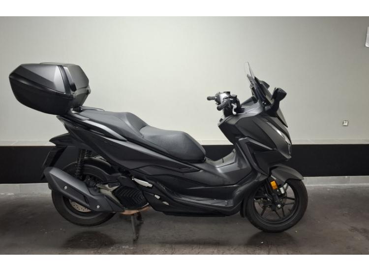 HONDA FORZA 125 / FORZA 125 SMART TOP BOX
