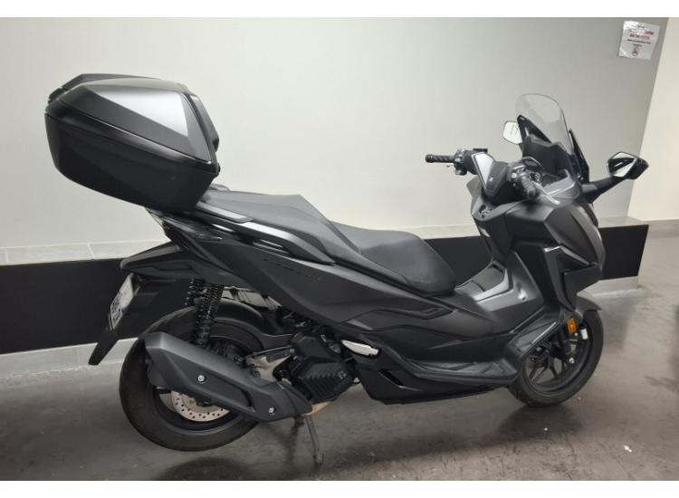HONDA FORZA 125 / FORZA 125 SMART TOP BOX