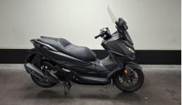 HONDA FORZA 125