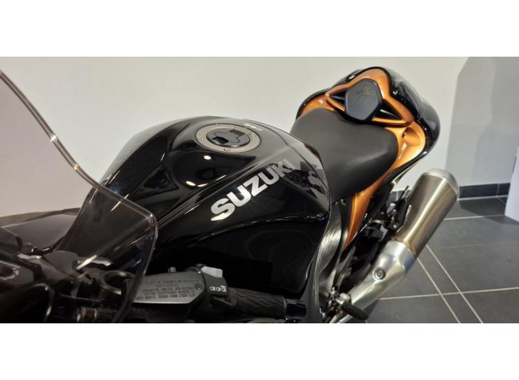 SUZUKI HAYABUSA / GSXR 1300