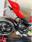 DUCATI STREETFIGHTER V4S CARBONE - UNIQUE