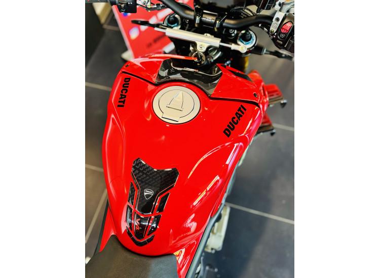 DUCATI STREETFIGHTER V4S CARBONE - UNIQUE