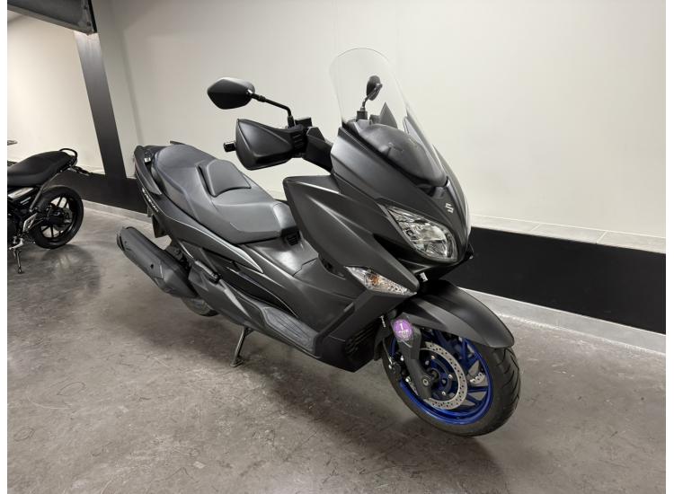 SUZUKI BURGMAN 400