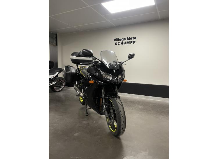 YAMAHA FZ1 FAZER