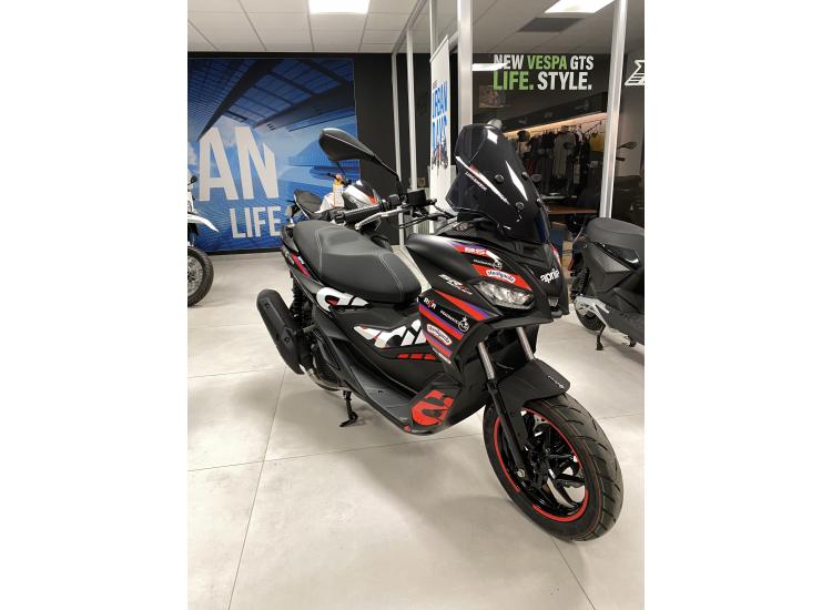 APRILIA SR 125 GT REPLICA neuf 0KM sous garantie 48MOIS