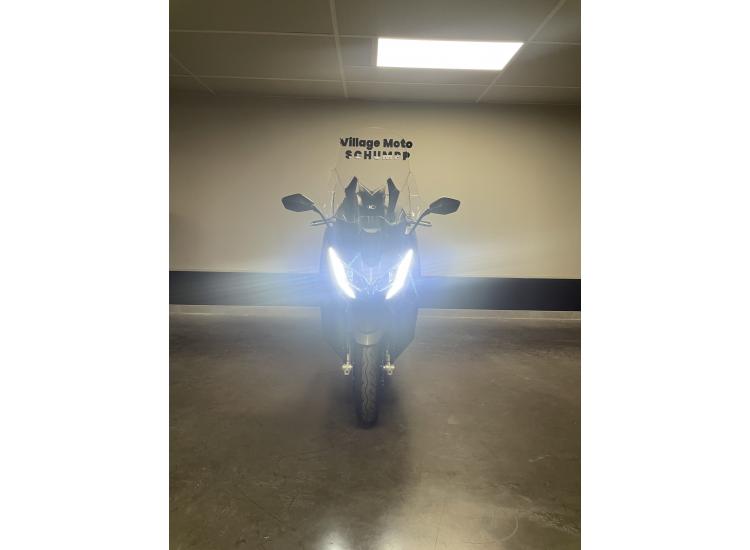 KYMCO AK 550 PREMIUM