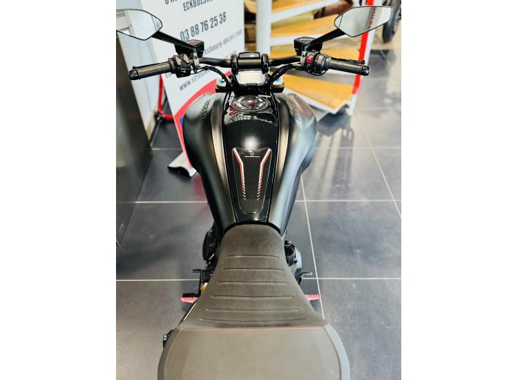 DUCATI DIAVEL 1260S MAGNIFIQUE / 1260 S