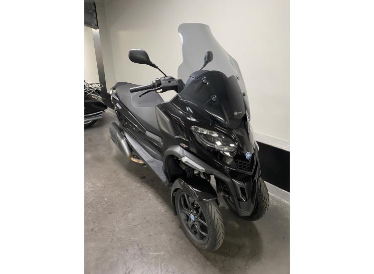 ! ! ! BAISSE DE PRIX ! ! ! PIAGGIO MP3 400 HPE sous garantie constructeur 
